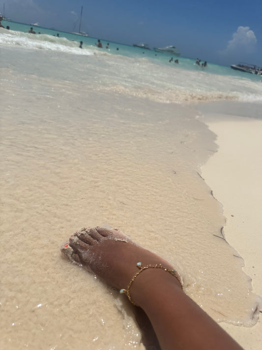 CARIBEÑA anklets