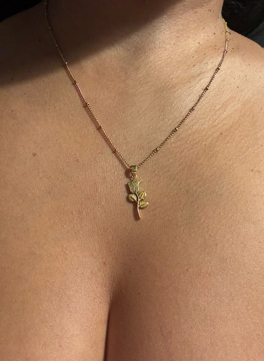 Rosa necklace